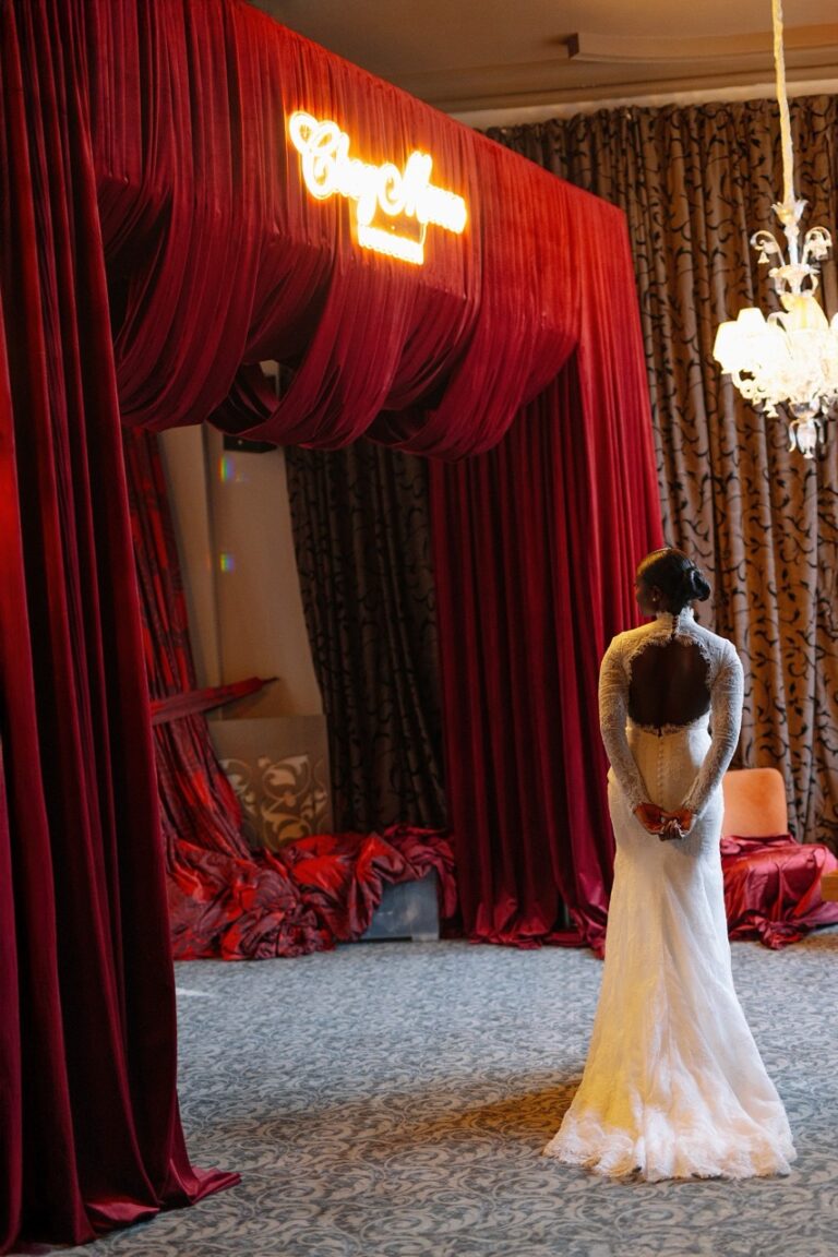 Palais Namascar wedding