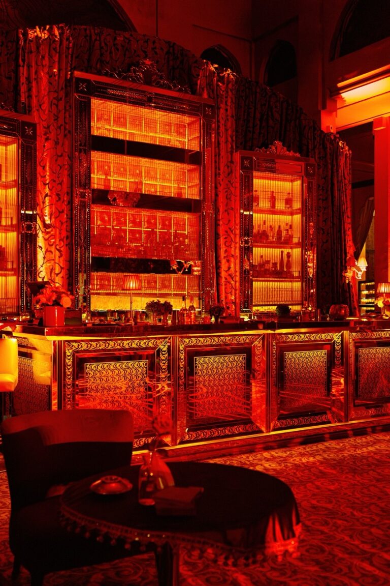 Palais Namascar wedding